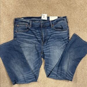 American Eagle Men's Original Straight Denim Jeans-  airflex ultra soft - 38x32